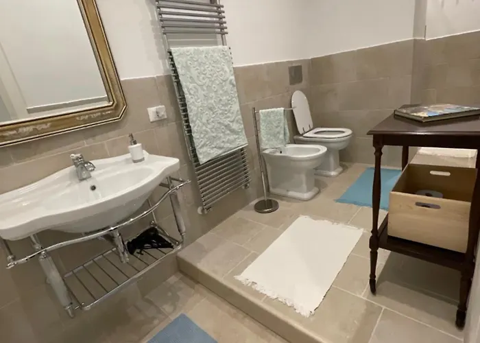 Charming Apartment La Spezia